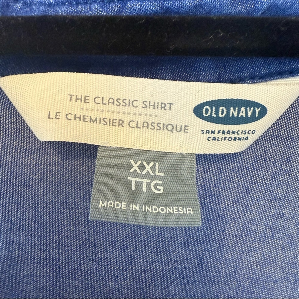 Old Navy Old Navy Denim Blue Button-Down Shirt - Picture 3 of 4